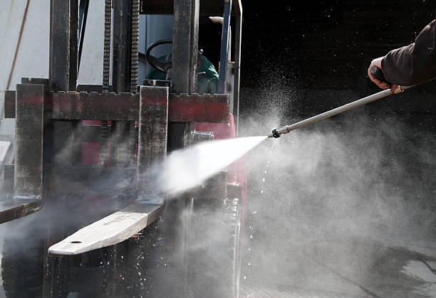 Best Pressure Washing Company Near Me  in Weaver, AL